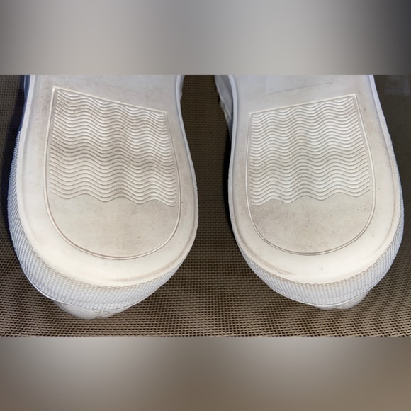🥳HostPick🎉Soda Gently Used Women Sz-8 Quilted Diamond Stitched Bright White🤍 - Picture 14 of 16